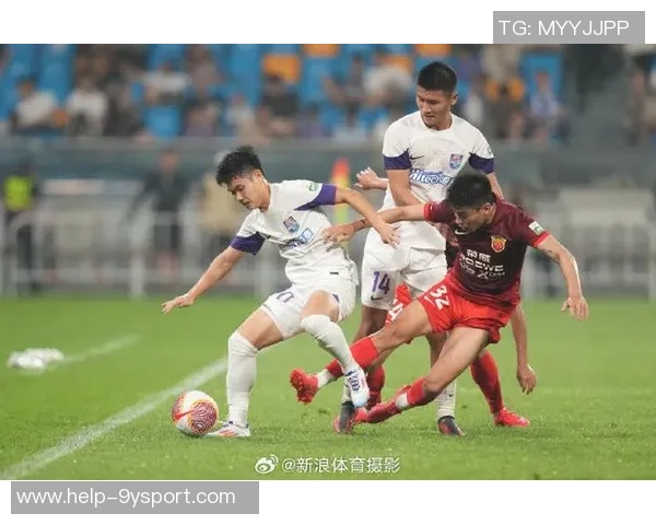 泰达足球微博热议新赛季展望球迷期待与球队共同成长 泰达足球微博热议新赛季展望球迷期待与球队共同成长