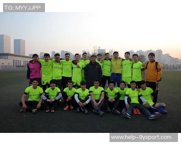 特步全国大学生足球联赛激发青春热情助力校园体育文化蓬勃发展 特步全国大学生足球联赛激发青春热情助力校园体育文化蓬勃发展